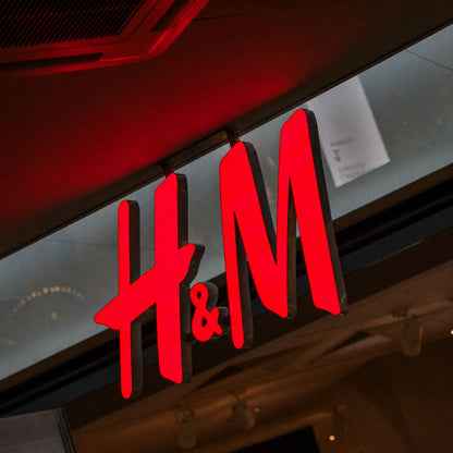 LC-XFL02 · LED Frontlit Rimless Letters & Signs