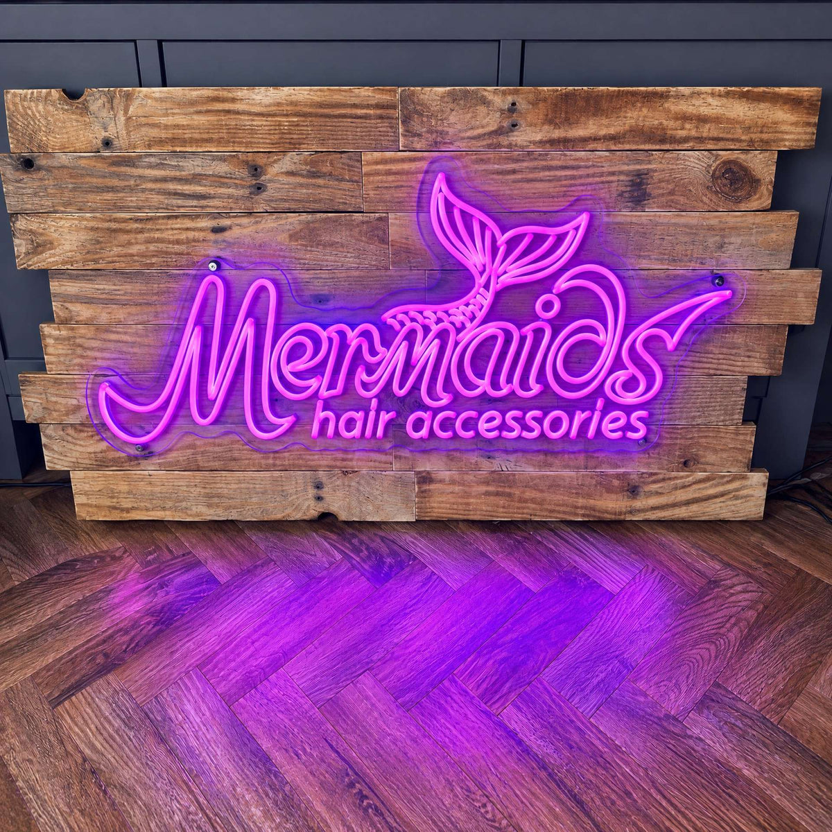 LC-FNS04 · Large Format Neon Signs for Business & Storefront